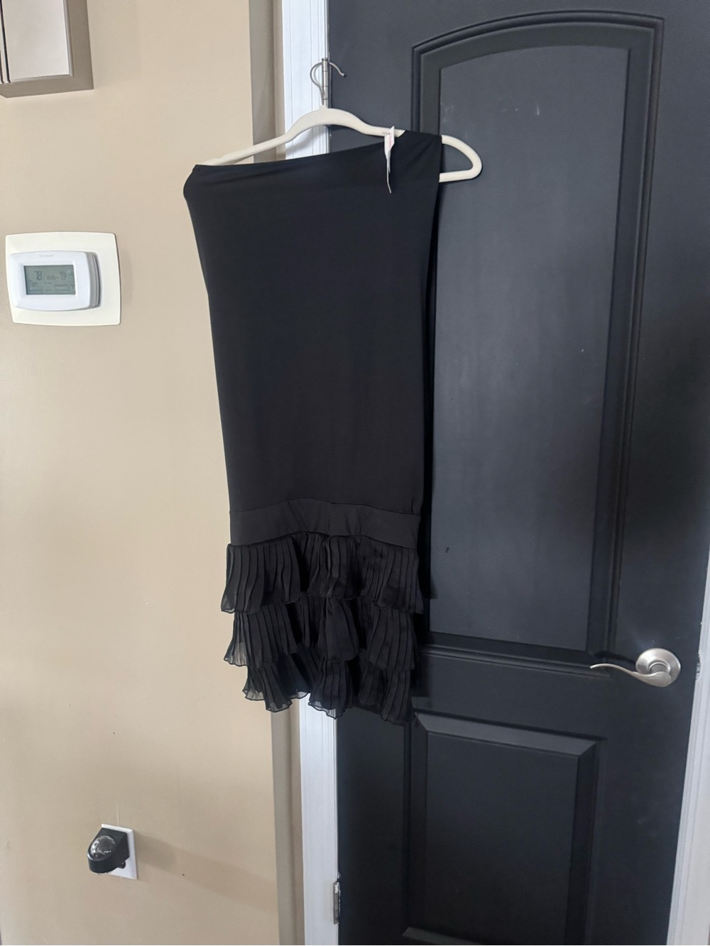 Black Strapless Ruffled Hem Dress - Picture 2 of 4